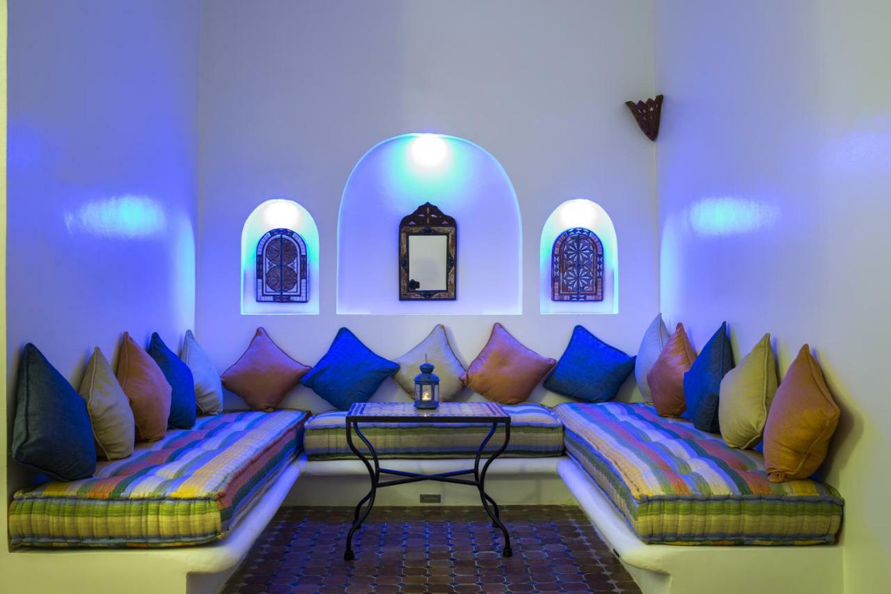 Riad Les Trois Merveilles Ес-Сувейра Екстер'єр фото